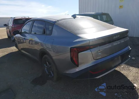 2025 Kia K4 Lxs z USA, uszkodzony, nr VIN 3KPFT4DE0SE028387